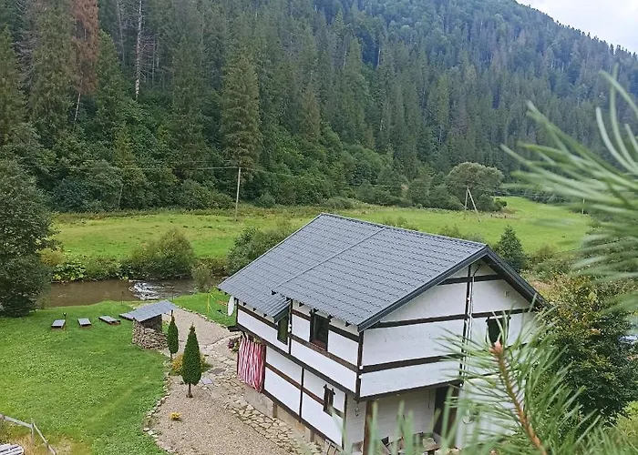 Khatyna U Dolyni